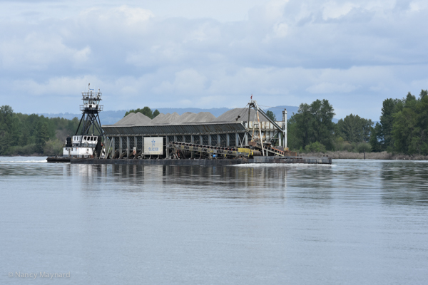 Barge on the Willamette 